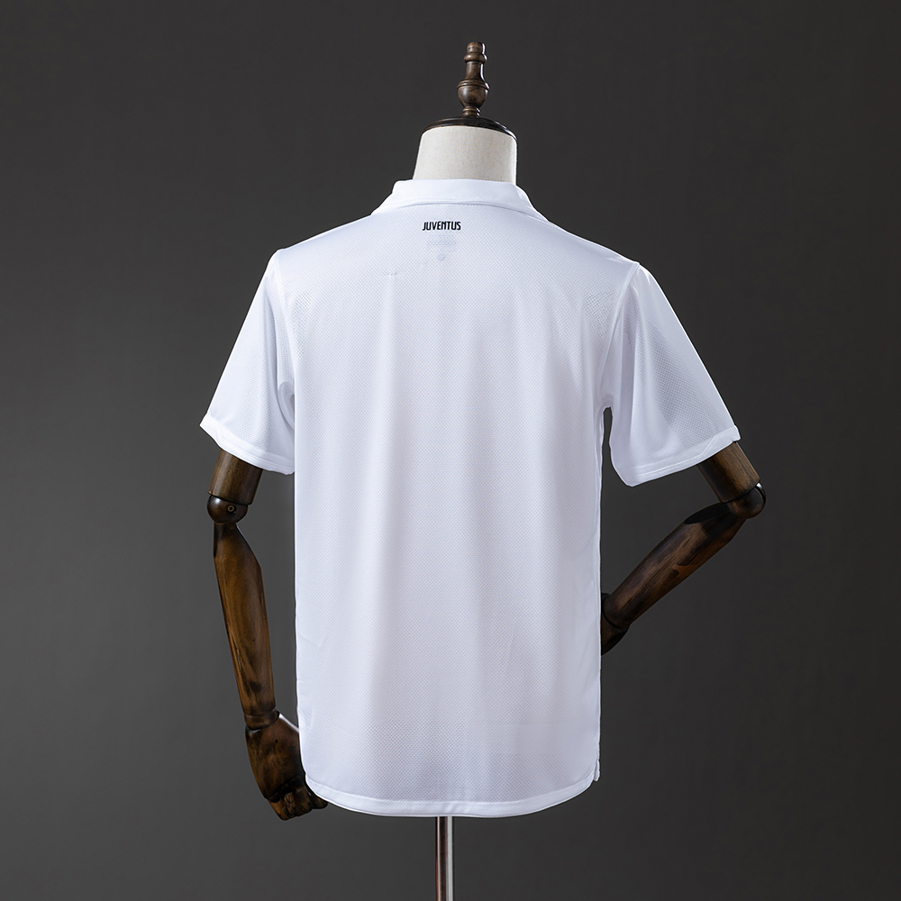Juventus 10/11 Away Retro Jersey Foto 2