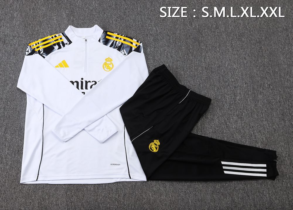 Real Madrid 25/26 White Marvel Printed Half Zip Tracksuit Foto 2
