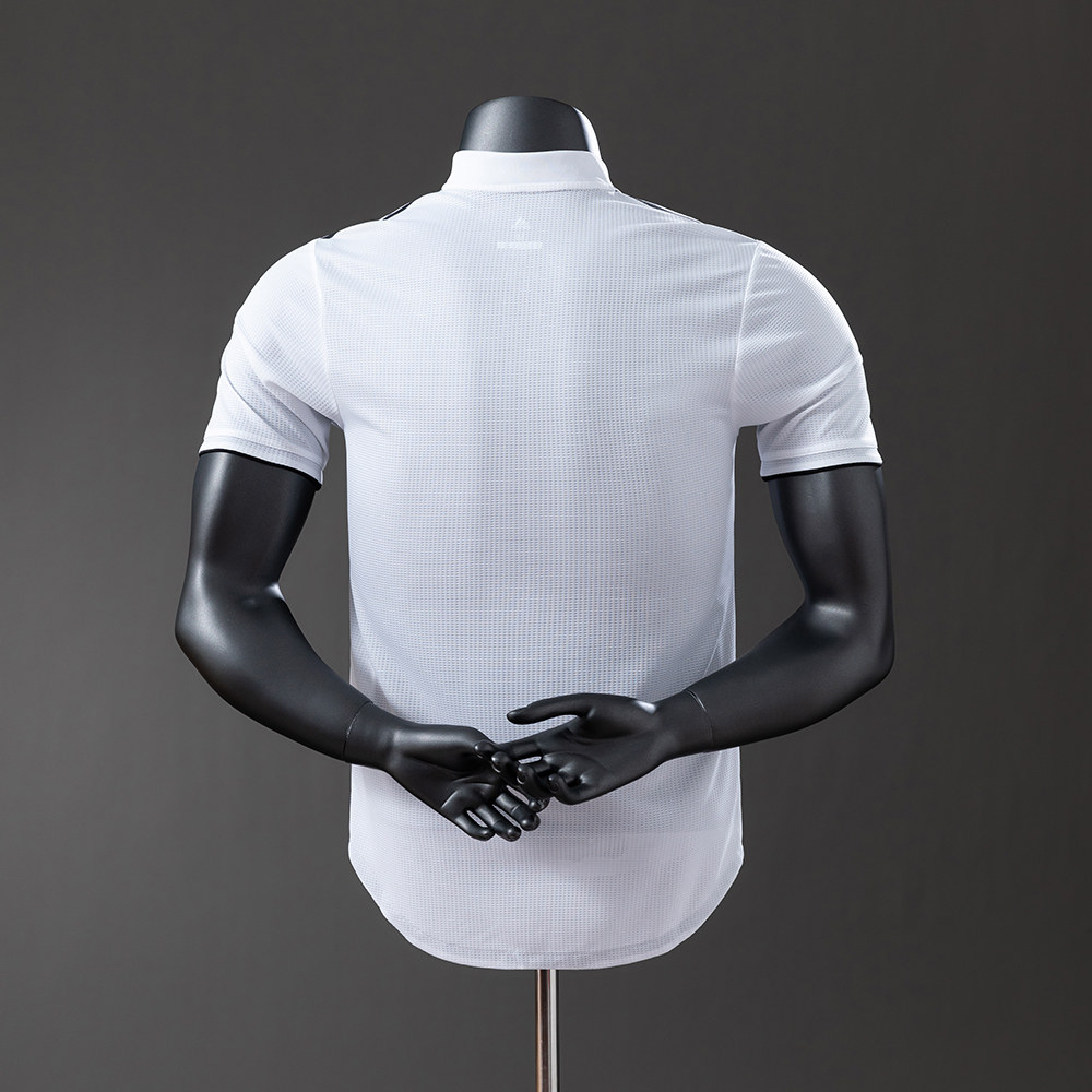 Real Madrid 18/19 Home Player Version Retro Jersey Foto 2