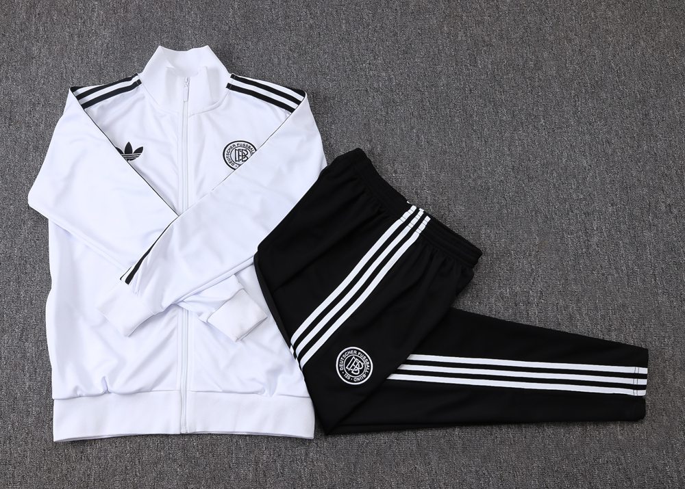 Bayern Munich 25/26 White Retro Jacket Kit Foto 2
