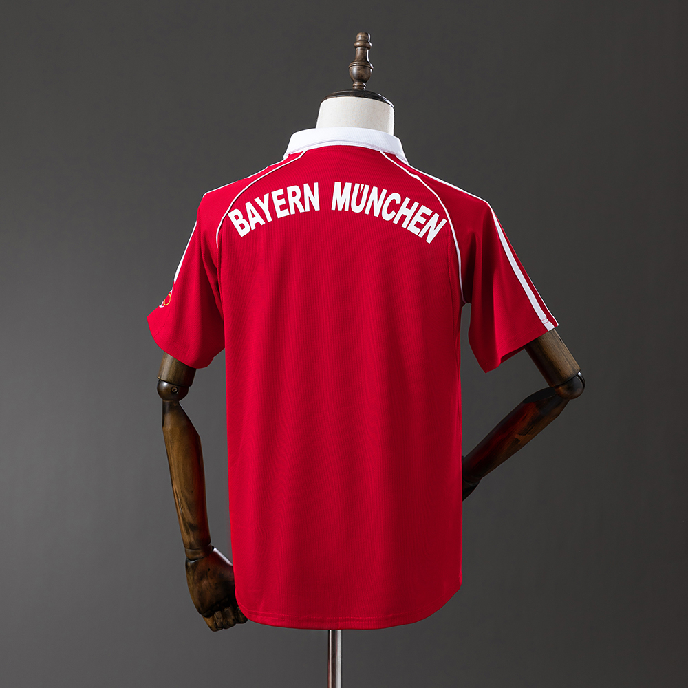 Bayern Munich 06/07 Home Retro Jersey Foto 2