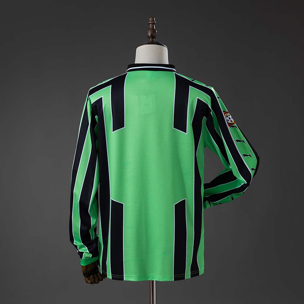 Wolfsburg 99/00 Away Retro Long Sleeve Jersey Foto 2