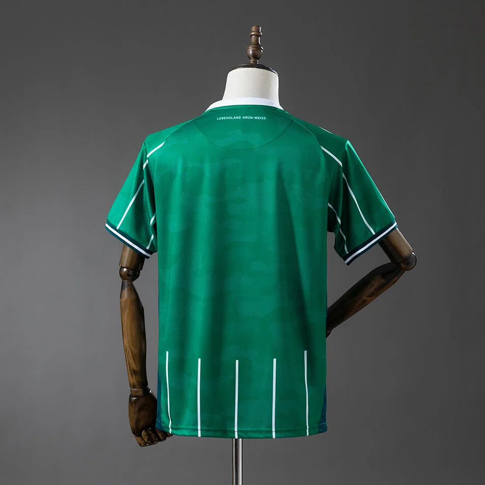 Werder Bremen 25/26 Home Christmas Jersey Foto 2
