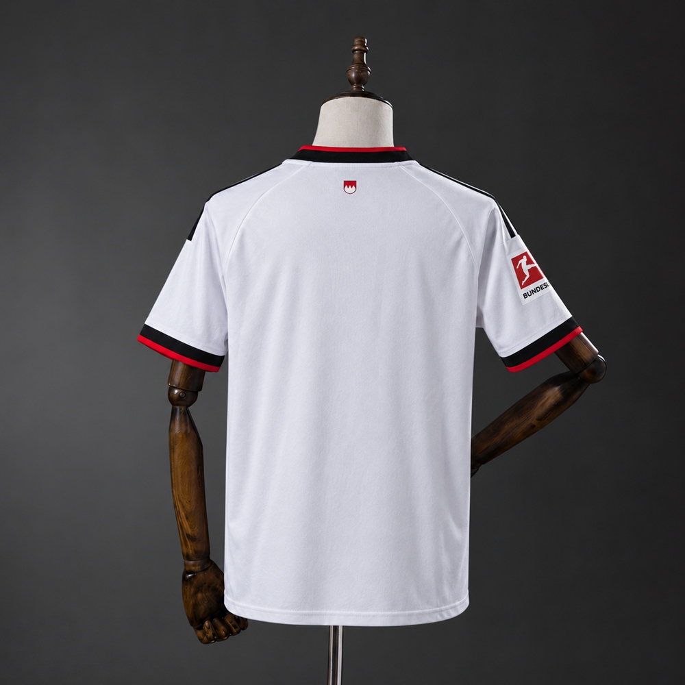 FC Nürnberg 26/27 Away Jersey Foto 2