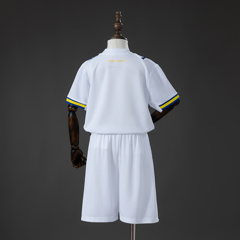 Olympique de Marseille 26/27 Home Kids Kit Jersey Foto 2