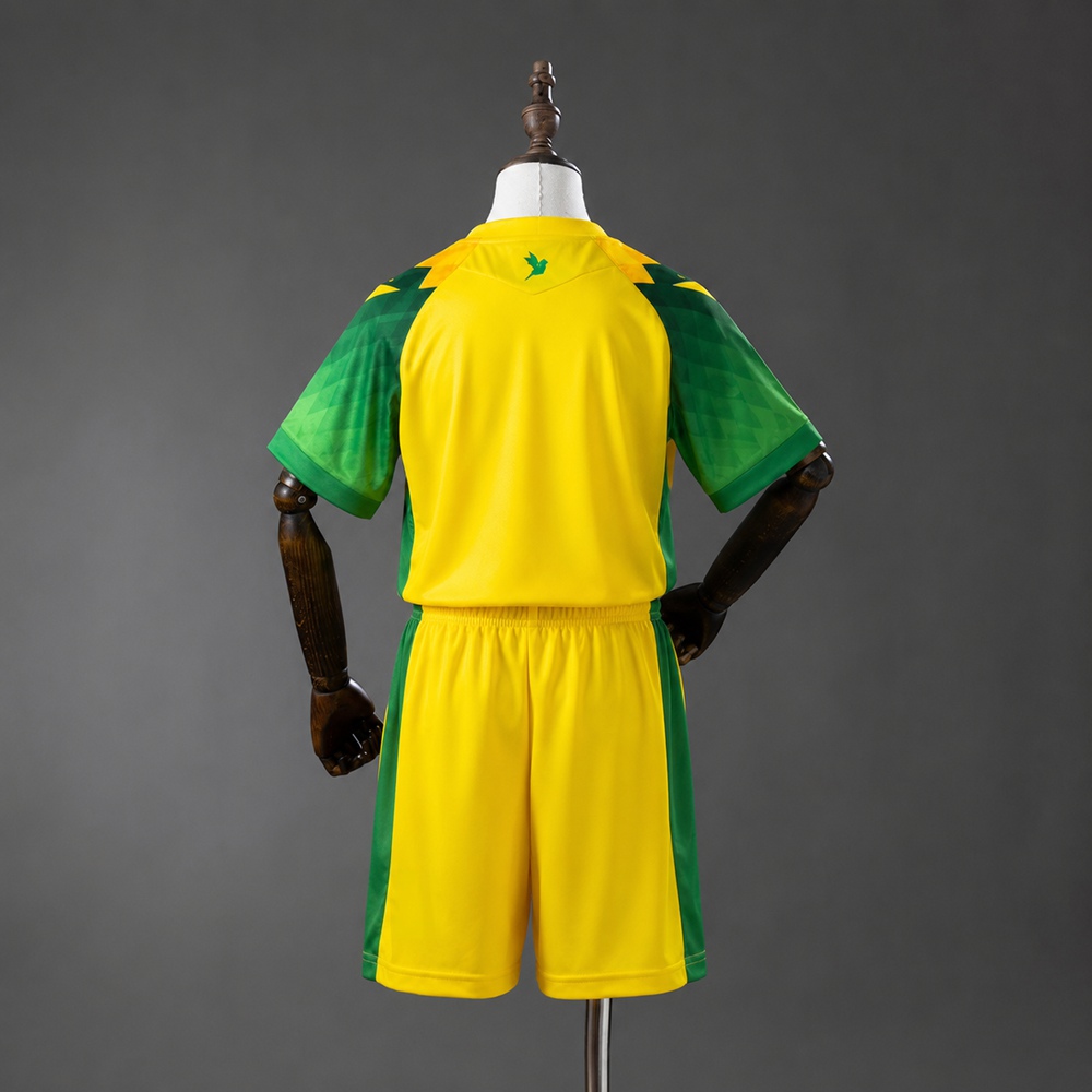 Nantes 26/27 Home Kids Kit Foto 2