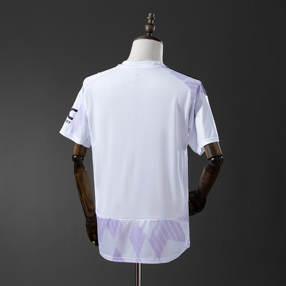 Manchester United 25/26 Away Jersey Foto 2