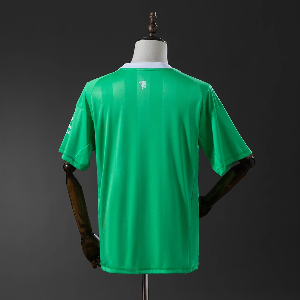 Manchester United 25/26 Third Goalkeeper Jersey Green Foto 2