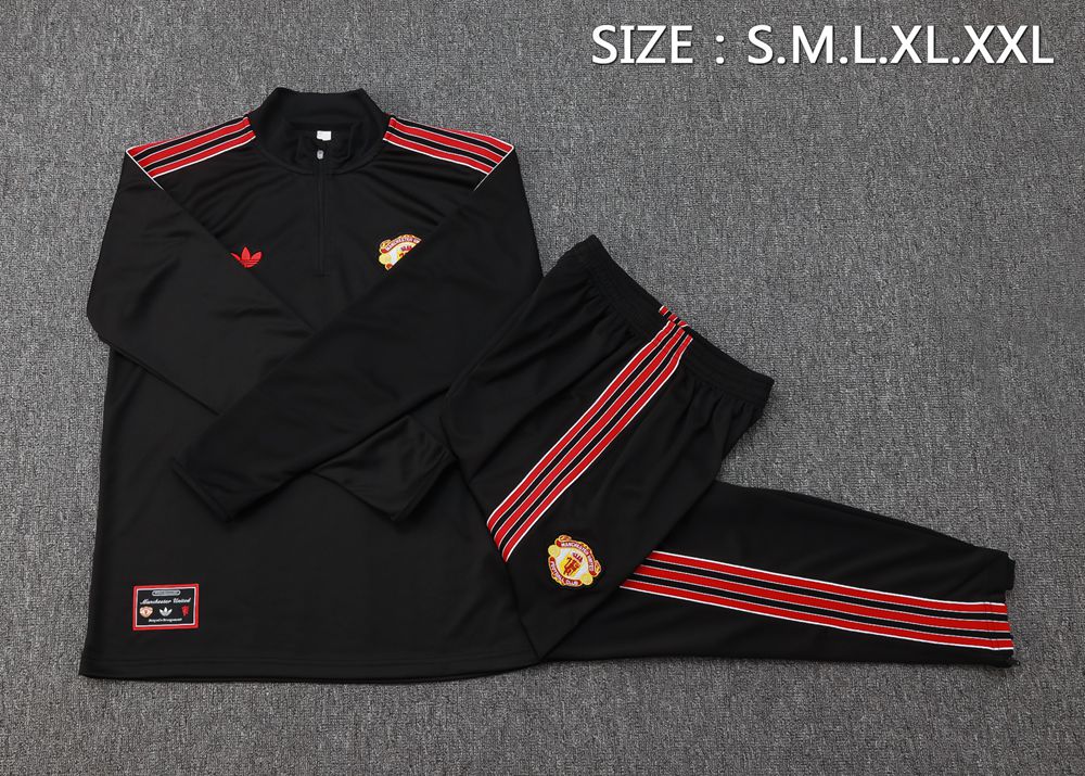 Manchester United 25/26 Black Green Half Zip Tracksuit Foto 2