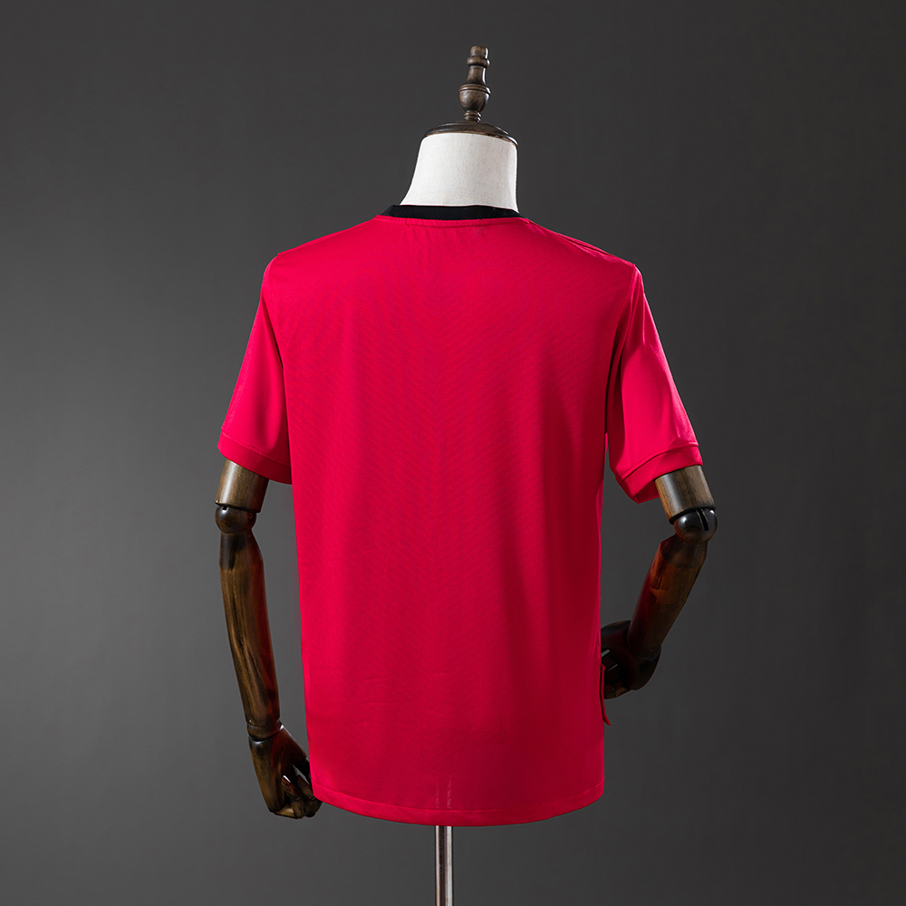 Manchester United 2010 Home Retro Jersey Foto 2