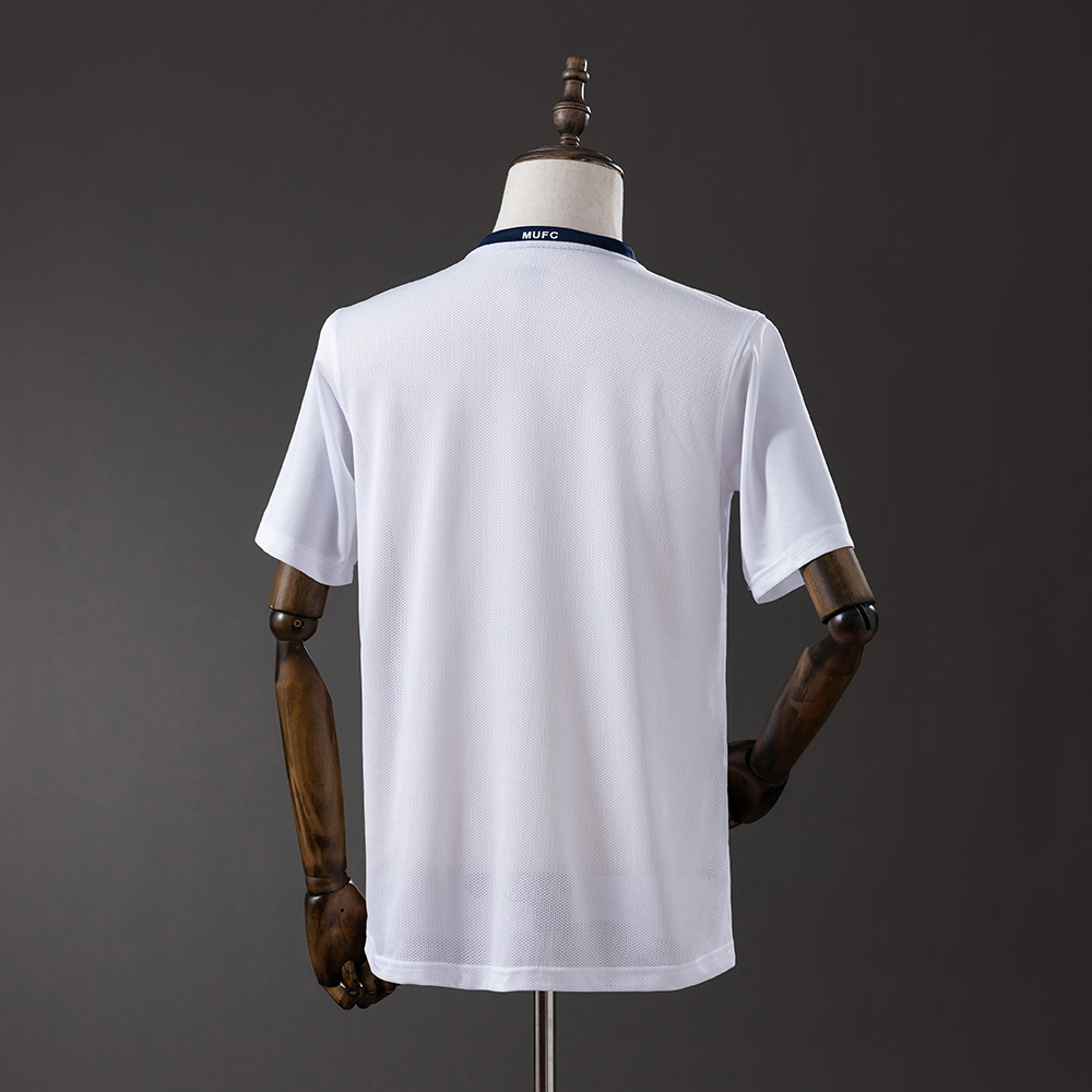 Manchester United 08/09 Away (Champions League Edition) Retro Jersey Foto 2