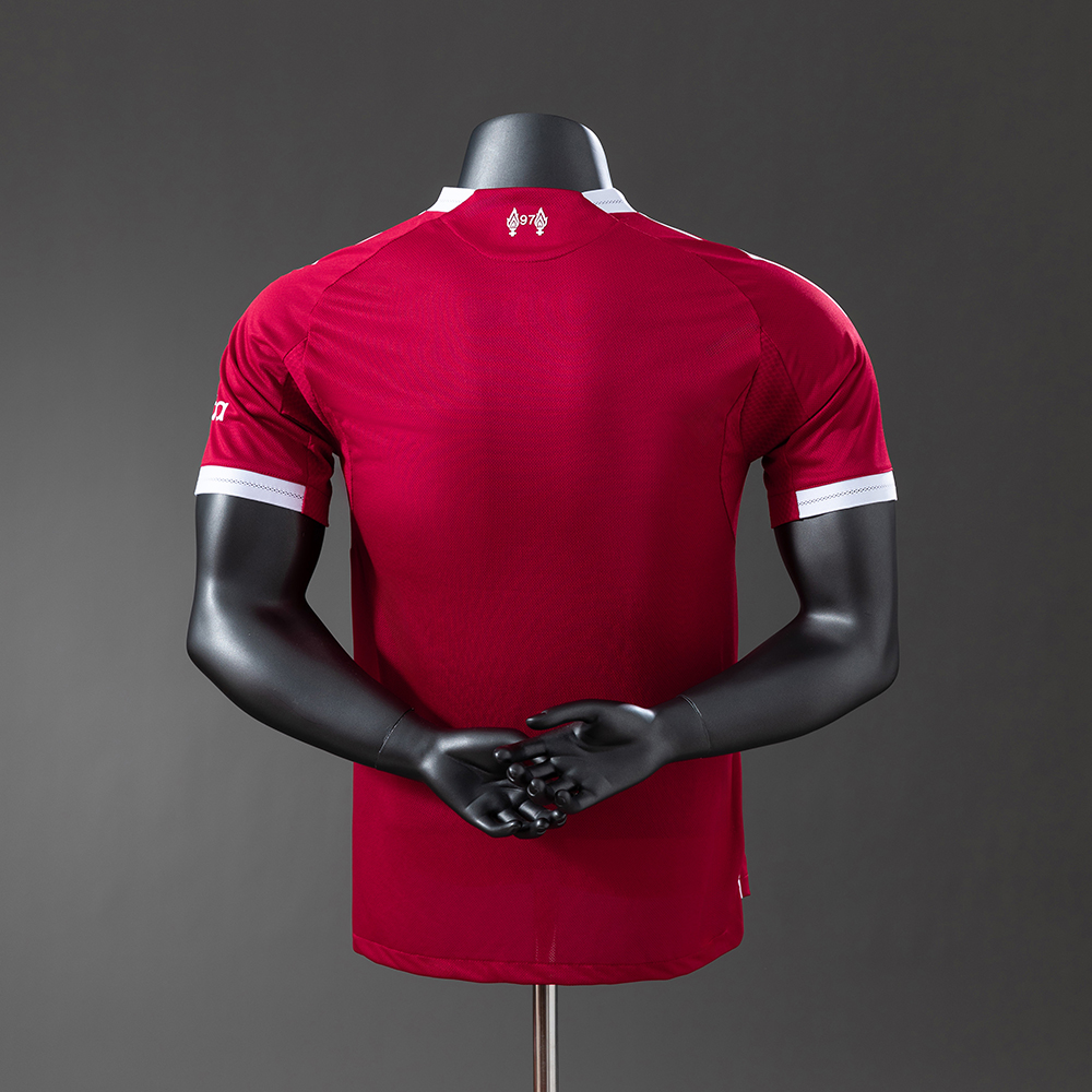 Liverpool 25/26 Home Player Version Jersey Foto 2