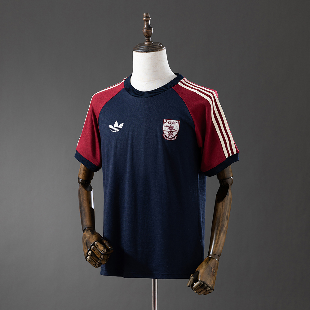 Arsenal Adicolor Classics Navy T-Shirt