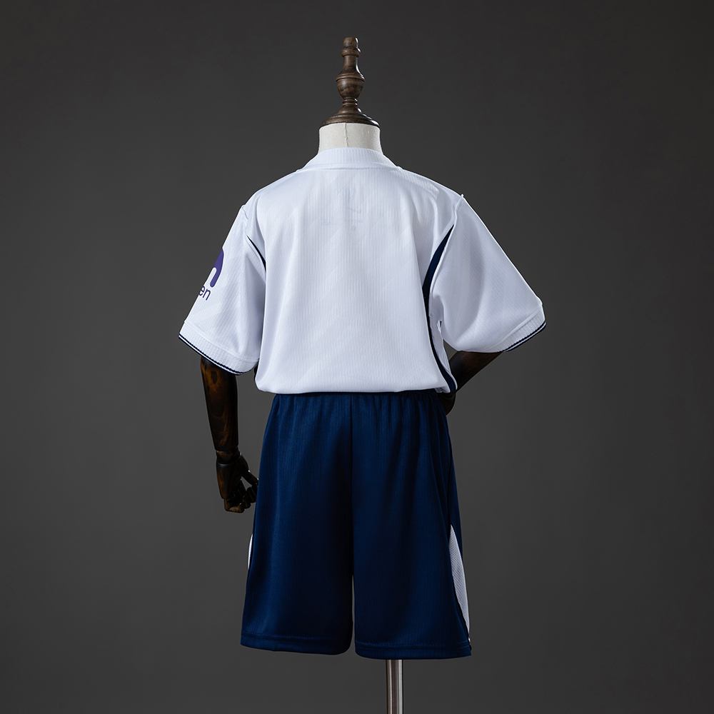 Tottenham Hotspur 26/27 Home Kids Kit Jersey Foto 2