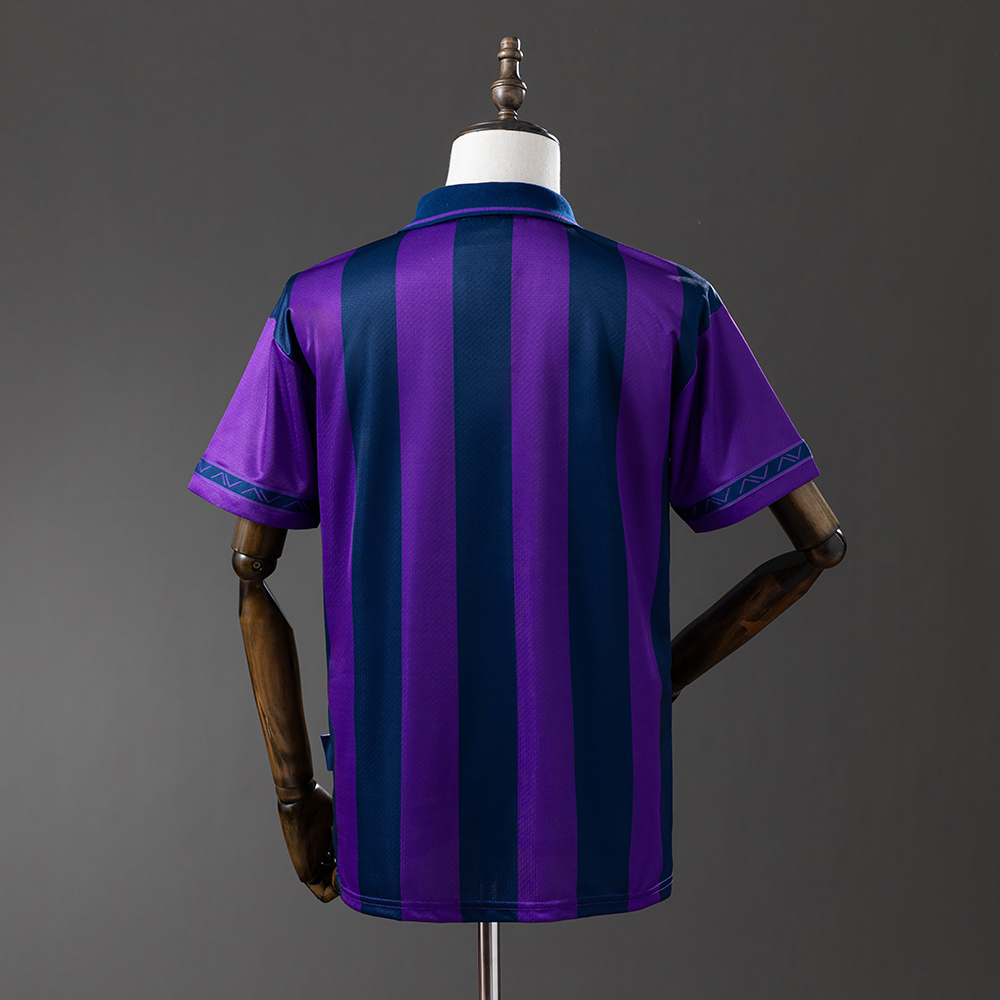 Tottenham Hotspur 94/95 Away Retro Jersey Foto 2