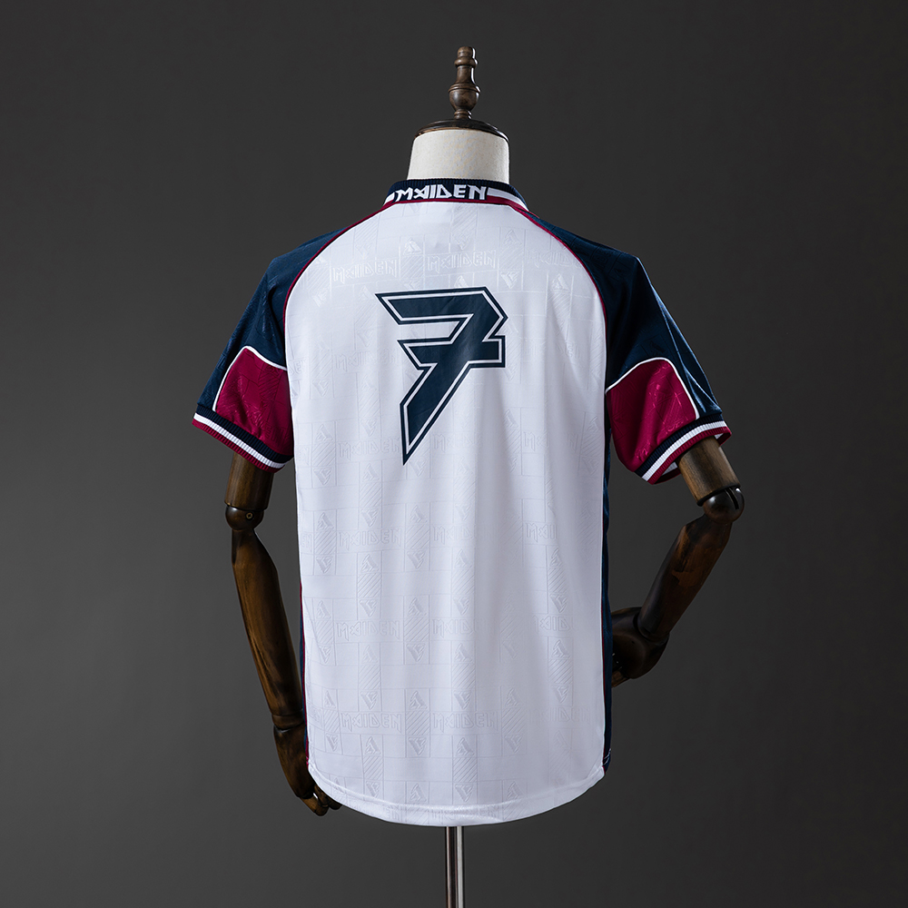 West Ham United 1999 Away (Iron Lady) Retro Jersey Foto 2