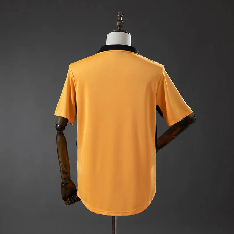 Wolves 02/04 Home Retro Jersey Foto 2