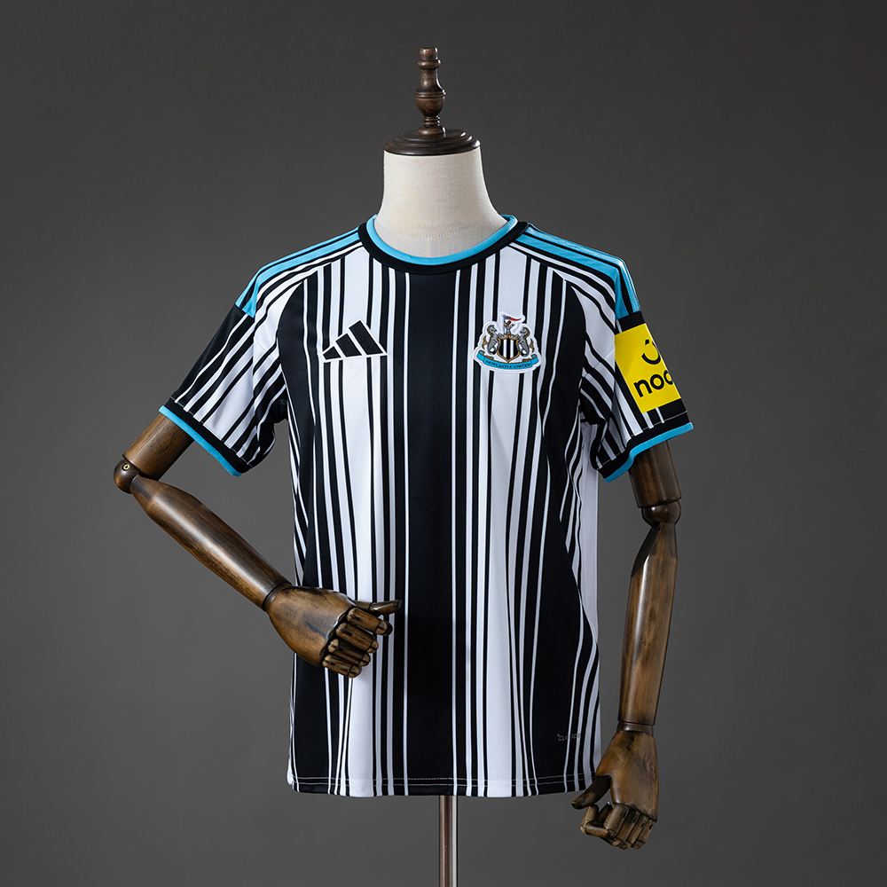 Newcastle United 26/27 Home Jersey