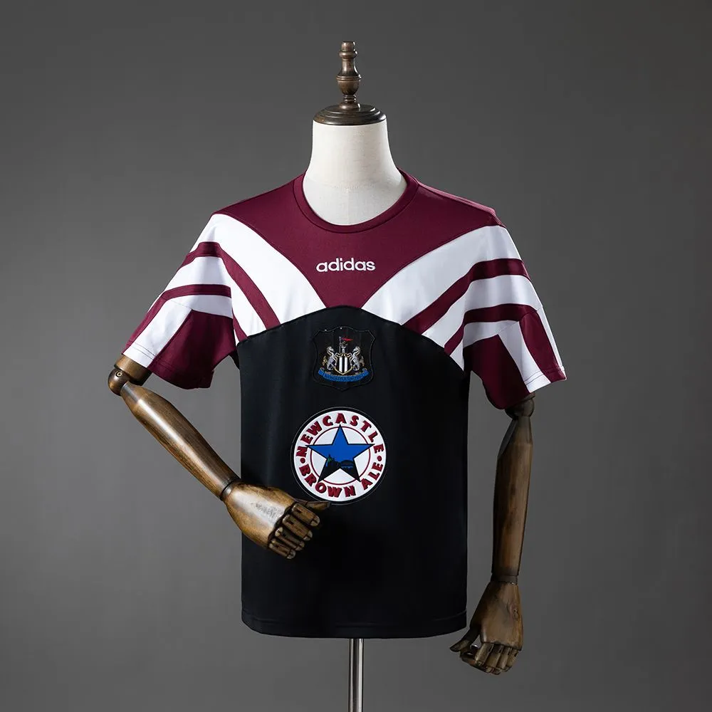 Newcastle United 95/96 Retro Training Jersey