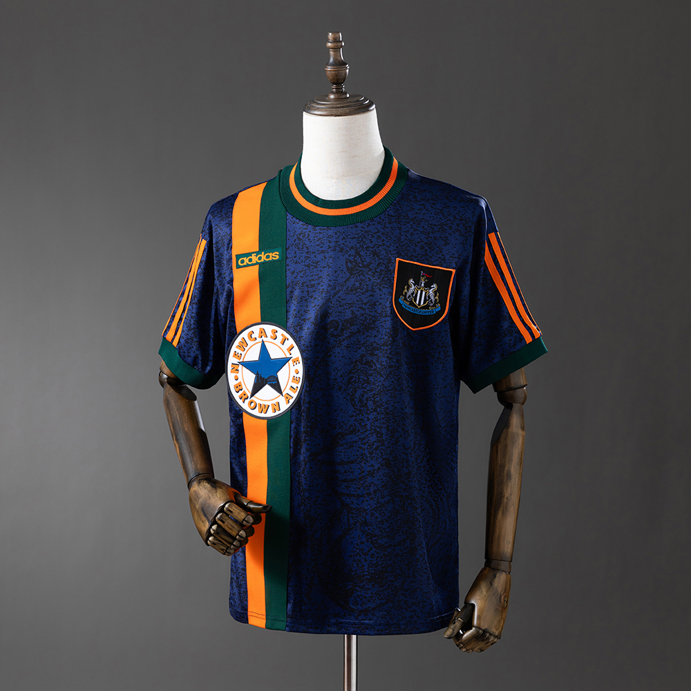 Newcastle United 97/98 Away Retro Jersey