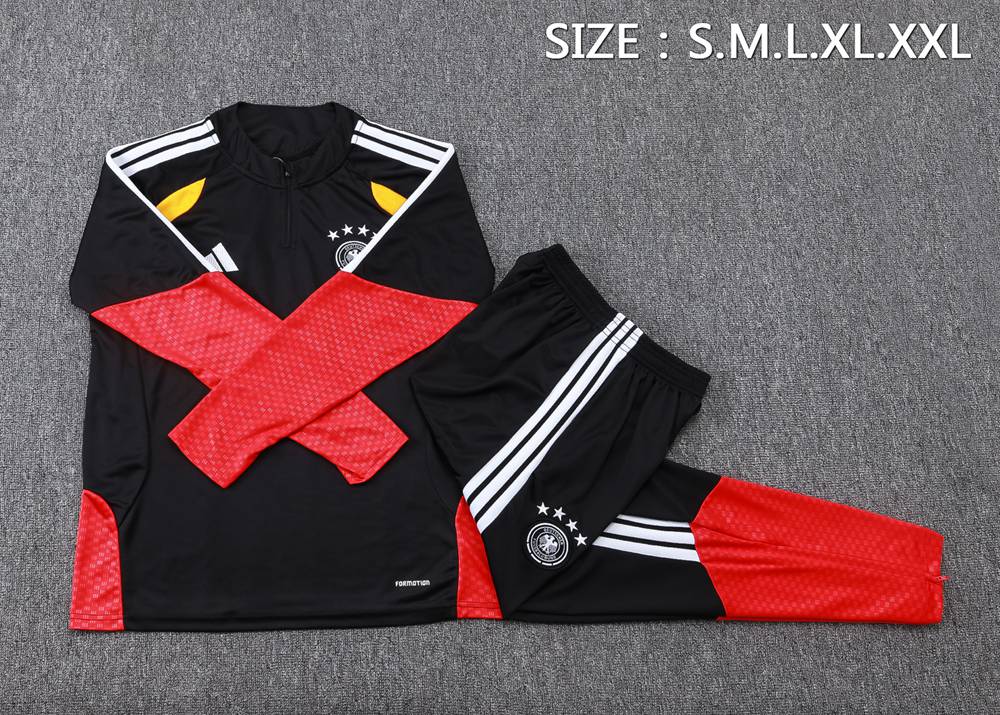 Germany 26/27 Black Red Half Zip Tracksuit Foto 2
