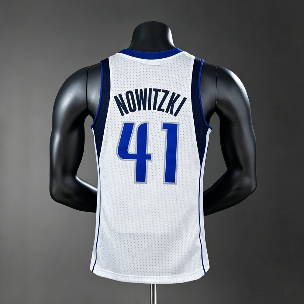 Dallas Mavericks Hardwood Classics Edition Nowitzki #41 NBA Jersey Silk Version Foto 2