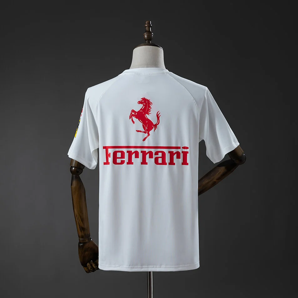 Scuderia Ferrari 2025 F1 Racing Suit White Foto 2